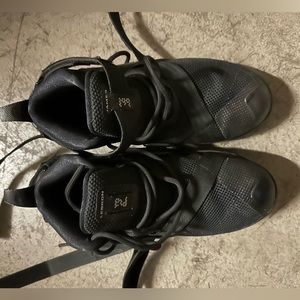Boy’s Basketball Lebron Shoes 4 Youth